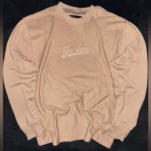 -Jordan Flight Long-Sleeve Fleece Top in Beige 
-Size Small